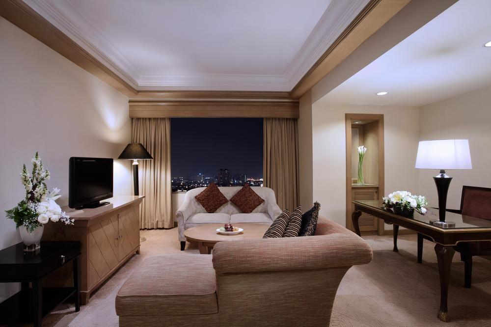 Le Grandeur Mangga Dua Hotel Jakarta Exterior foto