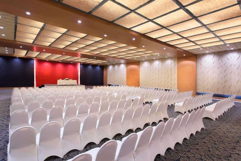 Le Grandeur Mangga Dua Hotel Jakarta Exterior foto